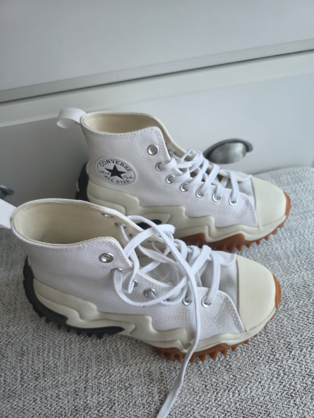 Converse White Run Star Hike High-Top Sneakers Size 6 Or European 37